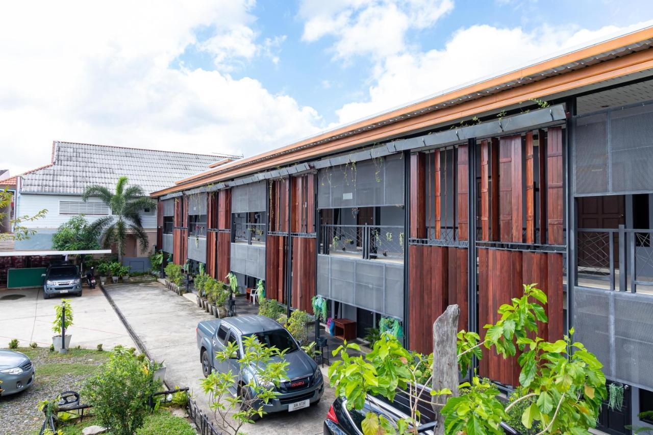 CS Klongtoey Grand Resort Ban Yep Chaeng Exterior foto